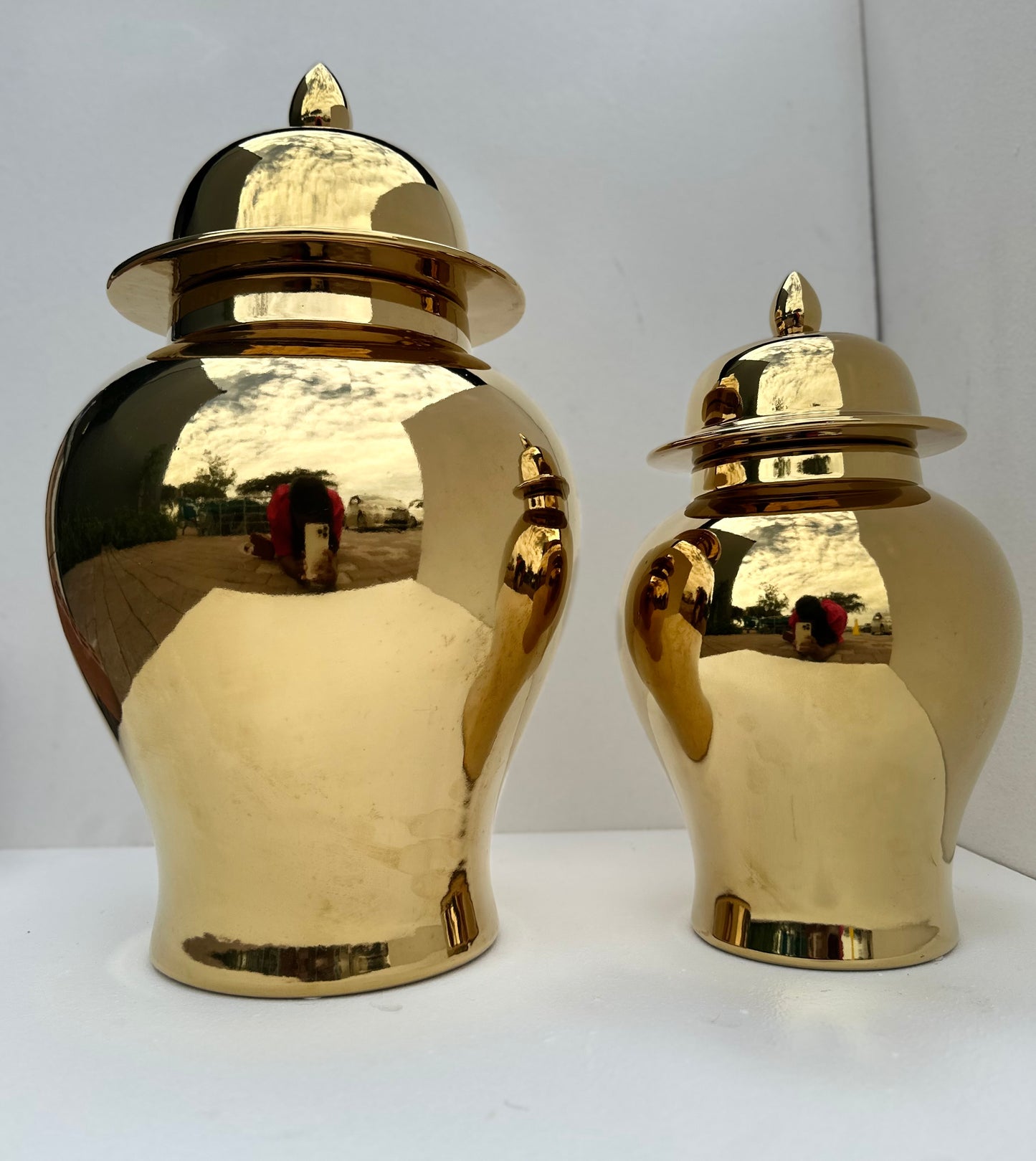 Plain gold ginger jar (Large)