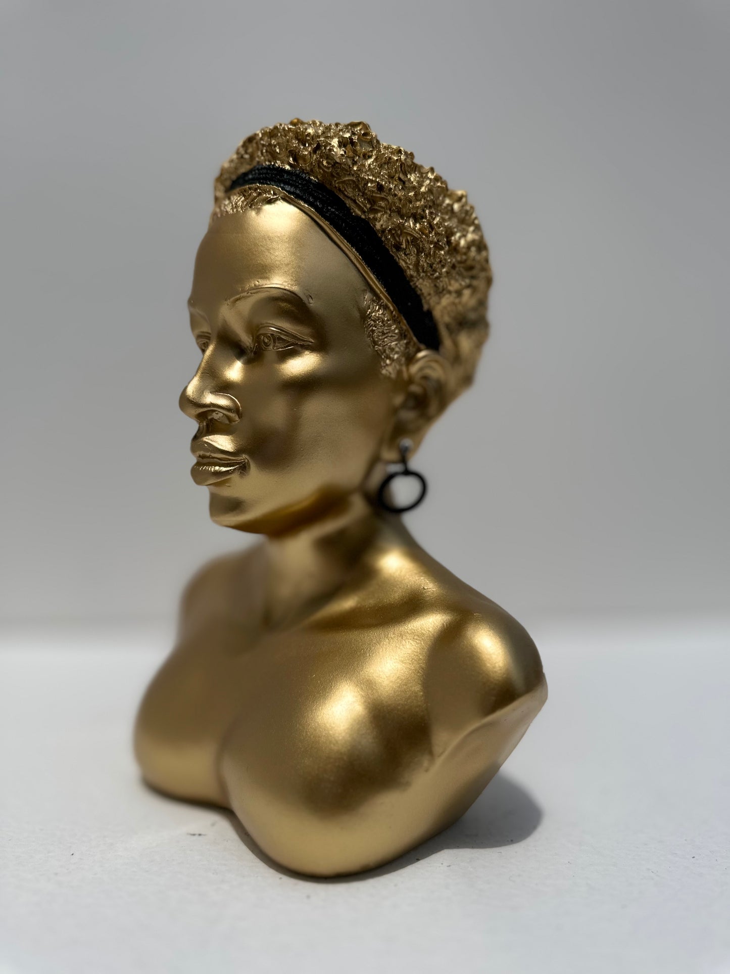 African Queen Ornament