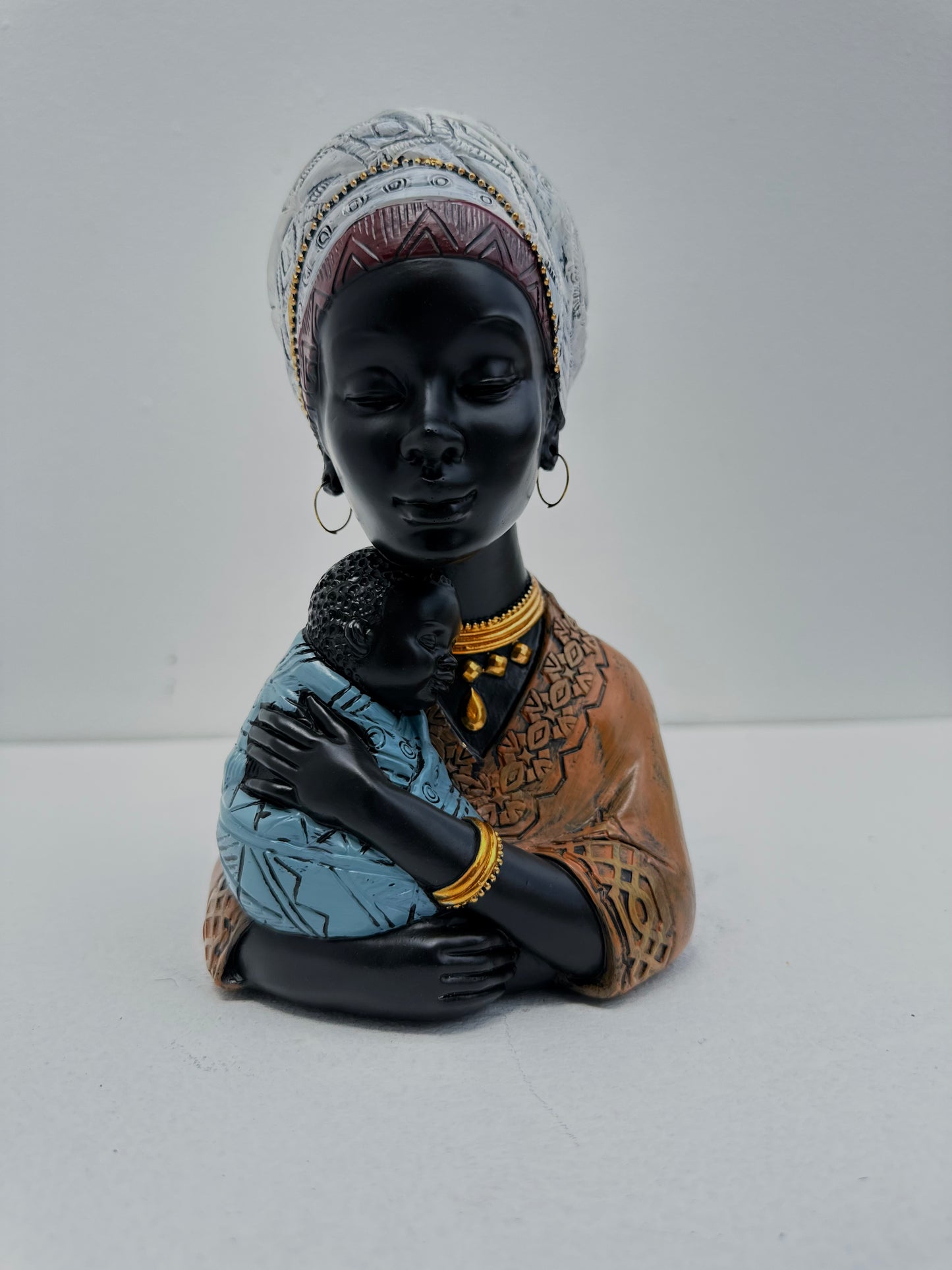 Mother and child ornament
