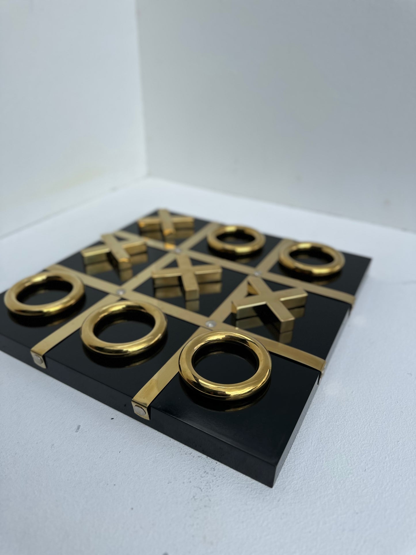 X AND O ornament